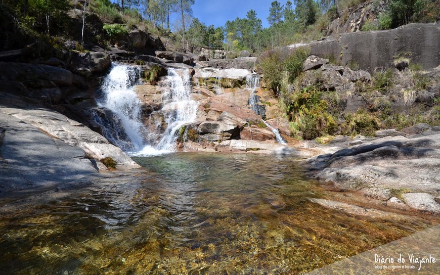 Place Cascata Fecha de Barjas (Tahiti)