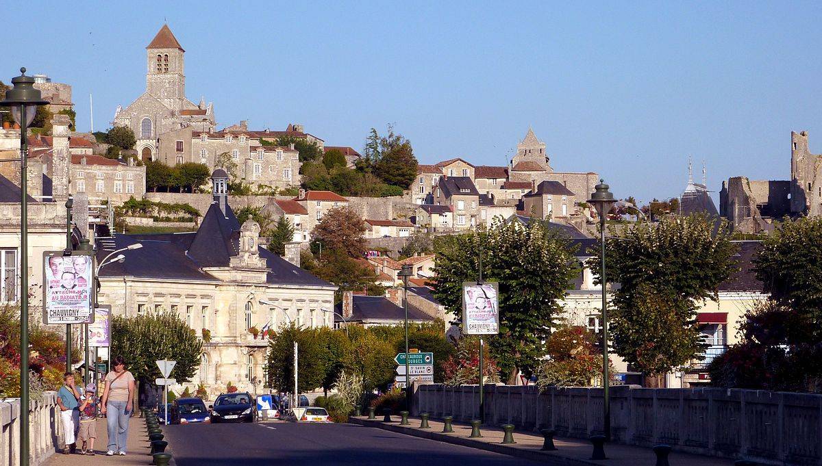 Place Chauvigny