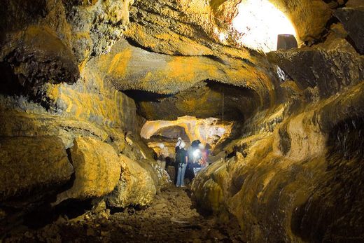 Gruta do Carvão