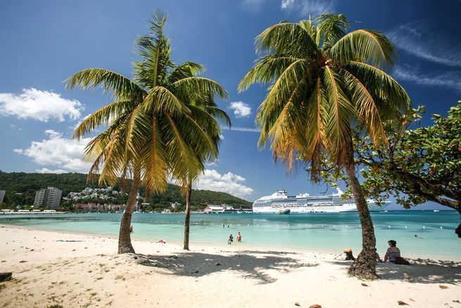 Place Ocho Rios Bay Beach