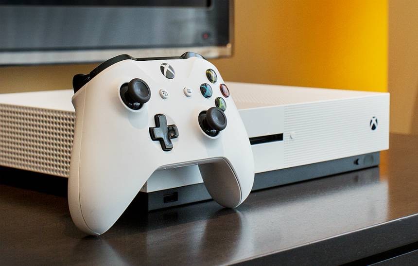 Social  Xbox One X 1TB 🎮