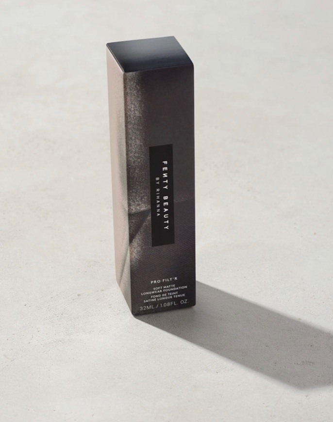 Social Pro-Filtr Soft Matte Fenty Beauty