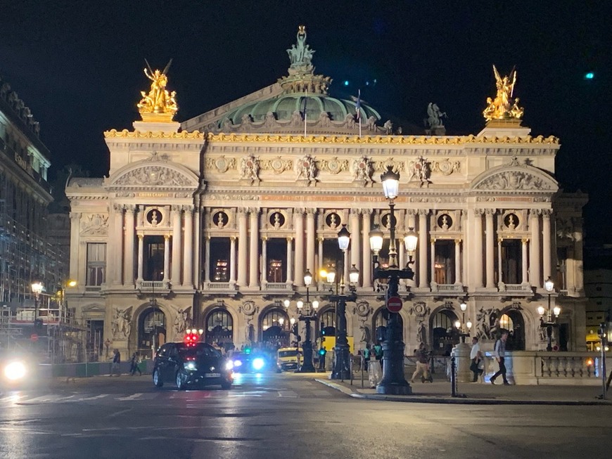 Place Ópera Garnier