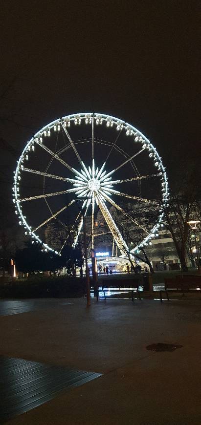 Place Budapest eye