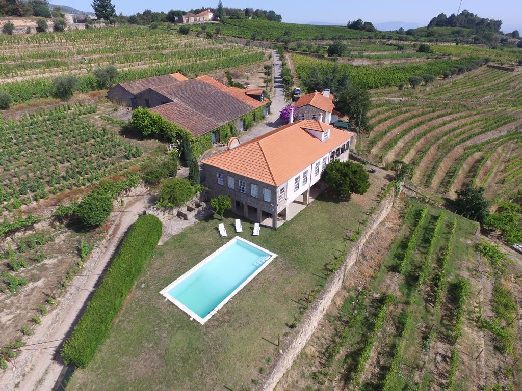 Lugar Quinta da Portela - Casa Visconde Arneiros