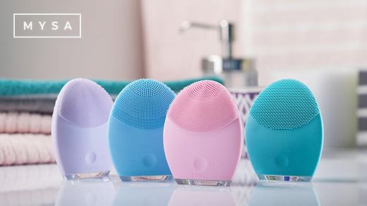 FOREO l Feel amazing with our skincare and oral care devices