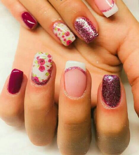 Moda Nails