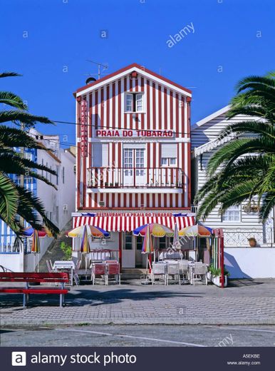 Praia do Tubarão, Restaurante