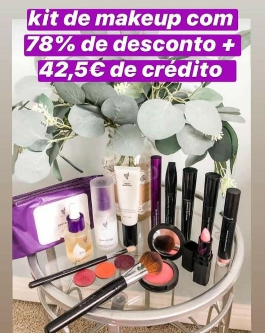 Fashion Caixinha fantástica com 15 produtos