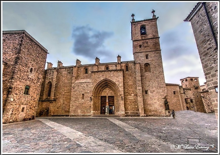 Place Concatedral de Santa María