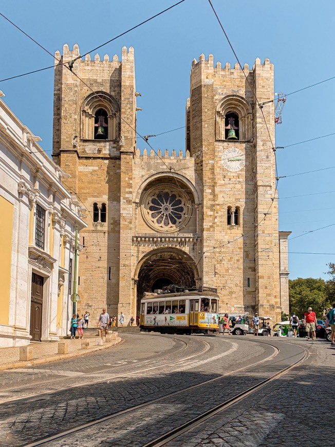 Place Catedral de Lisboa