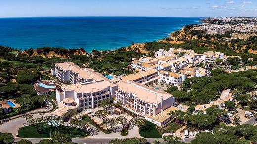 Pine Cliffs Hotel, a Luxury Collection Resort, Algarve