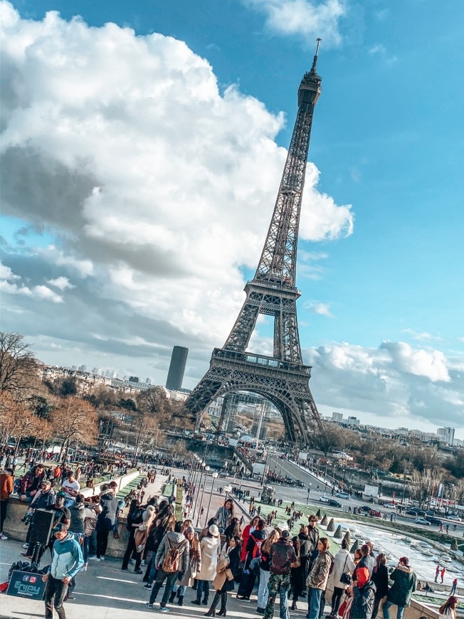 Place Torre Eiffel