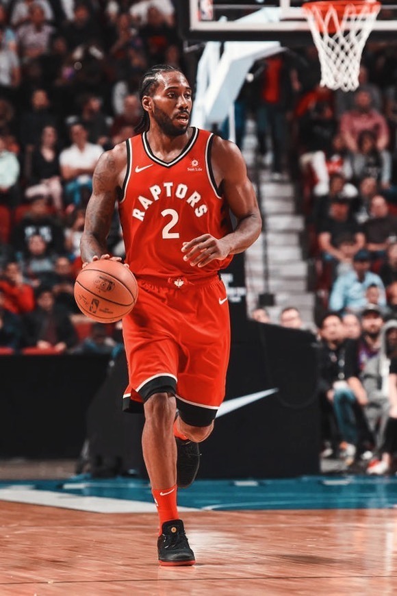 Social Kawhi Leonard
