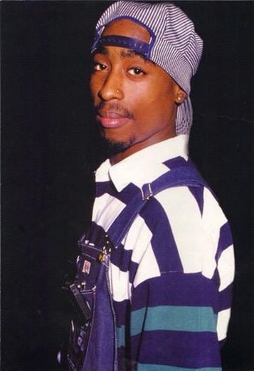 Tupac Best Outfits 