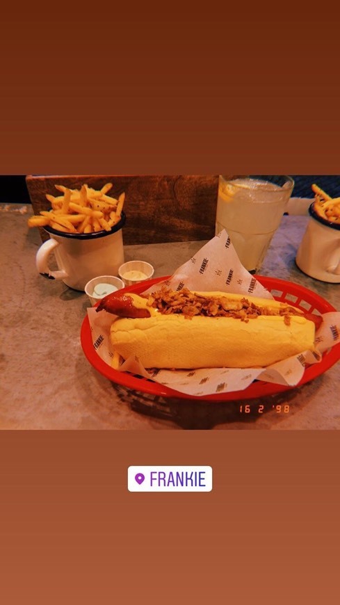 Restaurantes Frankie Hot Dogs