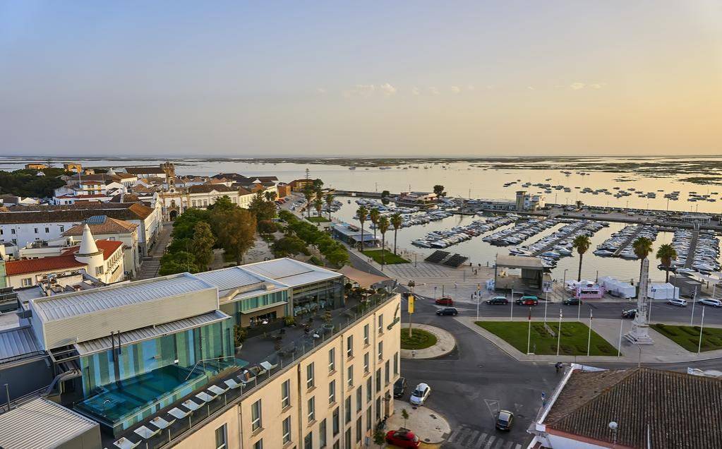 Lugar Hotel Faro & Beach Club