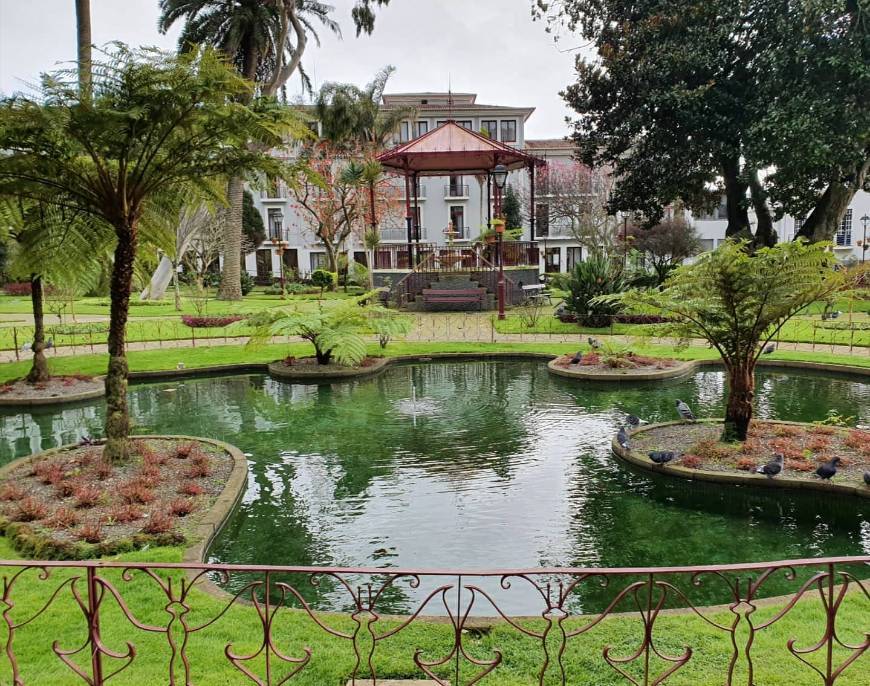 Place Duke Of Terceira Garden