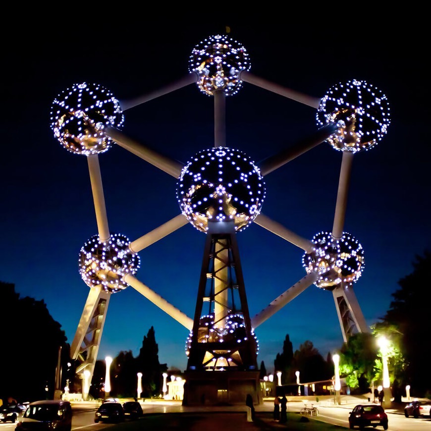 Place Atomium