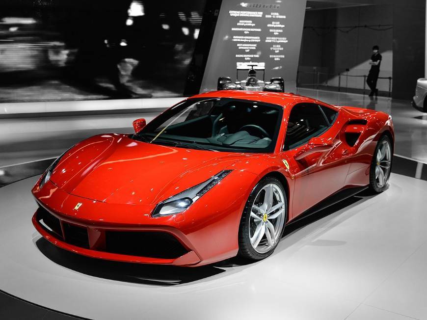 Fashion Ferrari 488 GTB