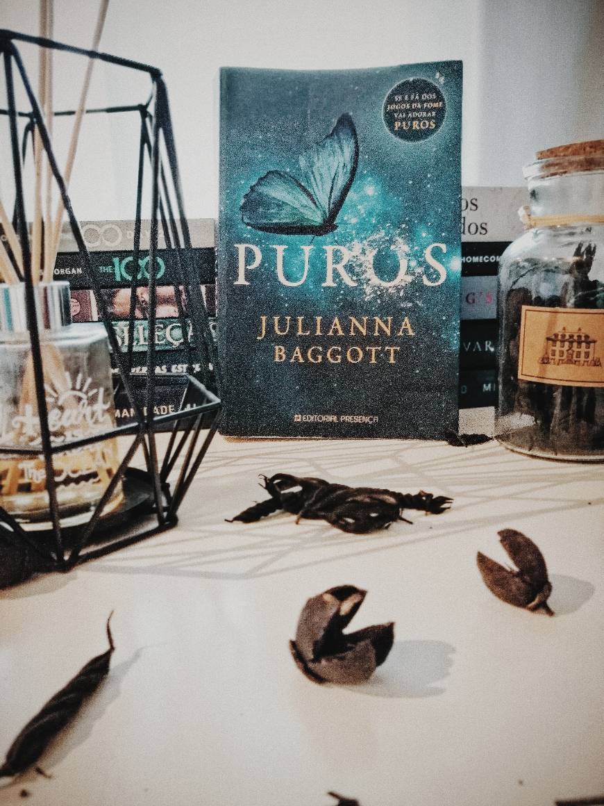 Book 'Puros' da Julianna Baggott