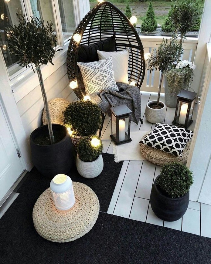 Social Balcony 