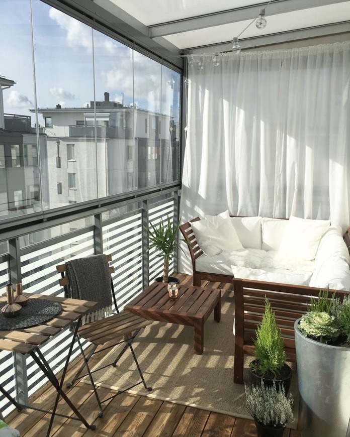 Social Balcony 