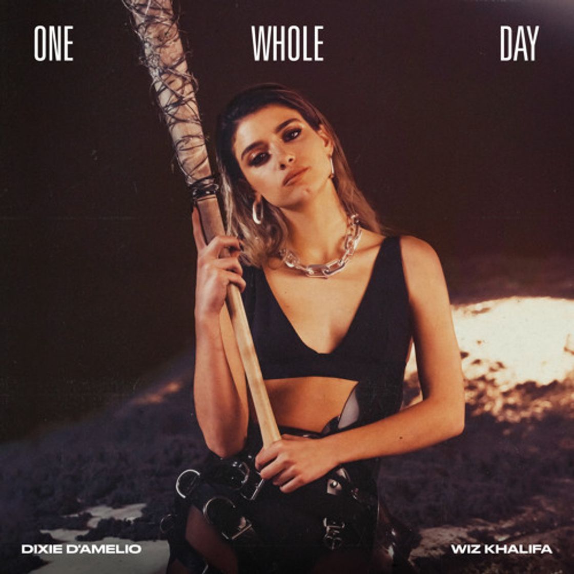 Moda Dixie D’Amelio- One Whole Day ft. Wiz Khalifa