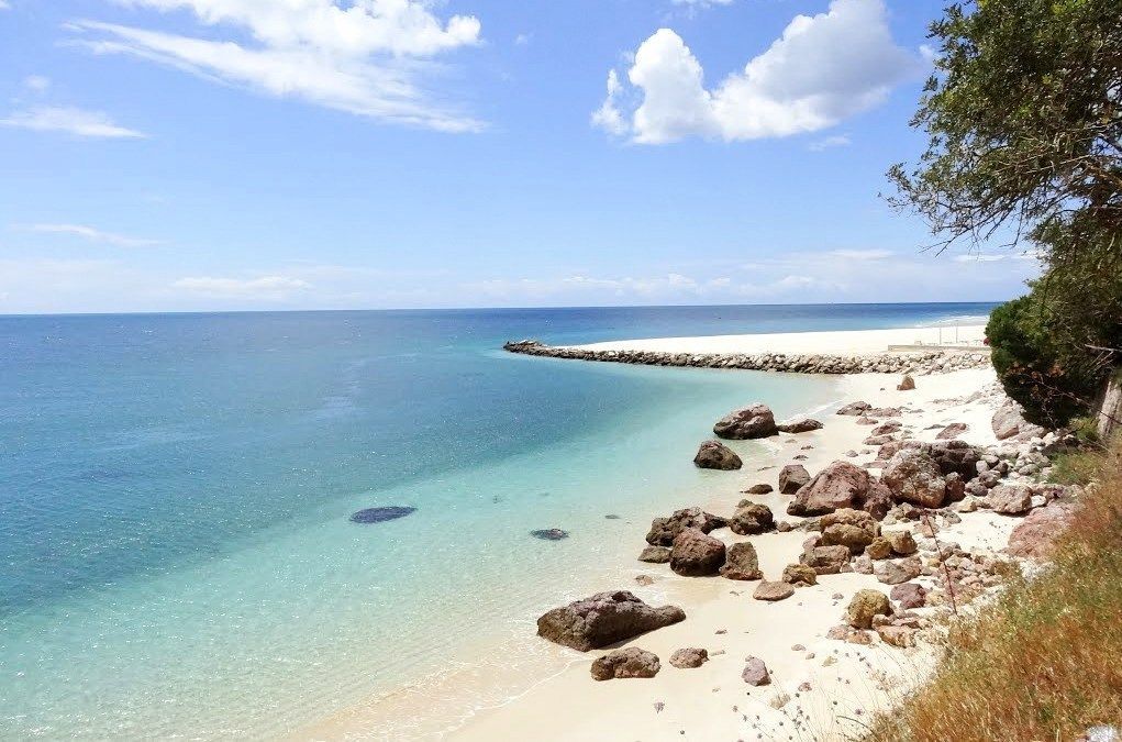 Lugar Praia da Figueirinha