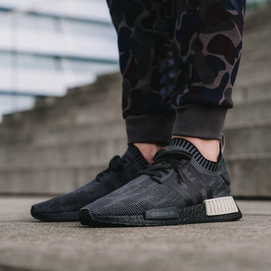 Social Nmd R1 Pk Black Grey
