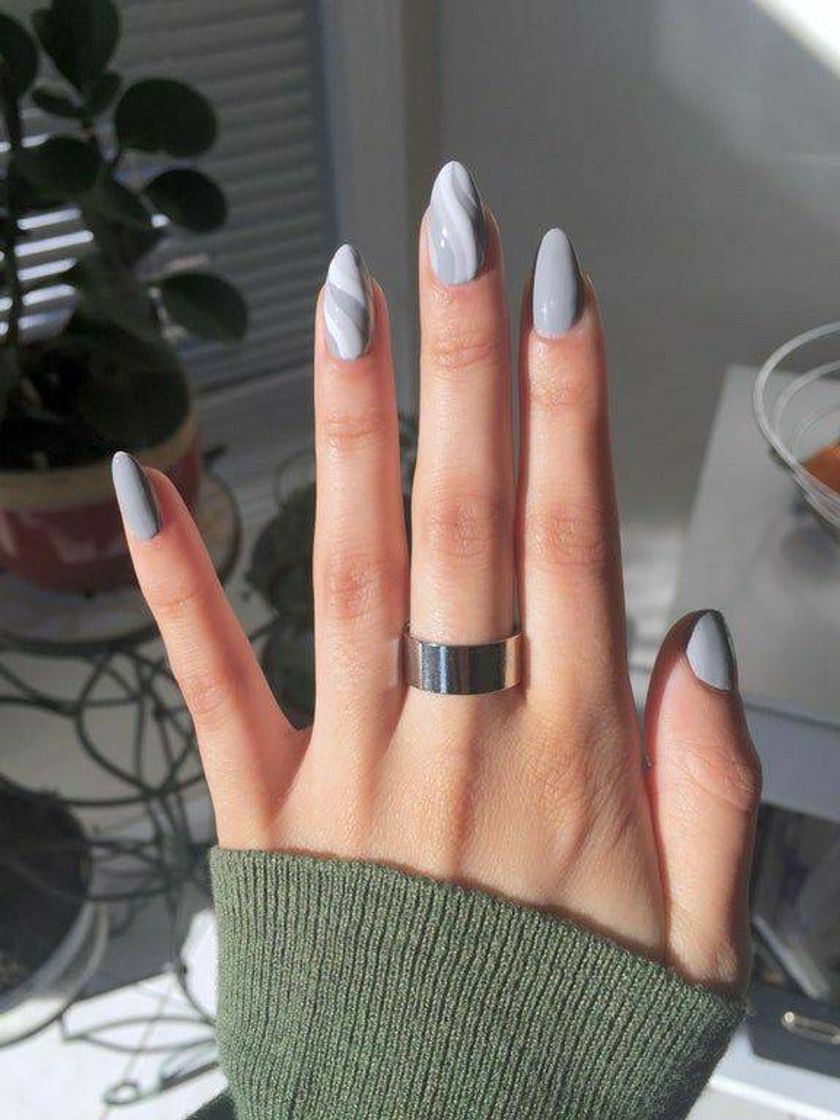 Fashion Nails