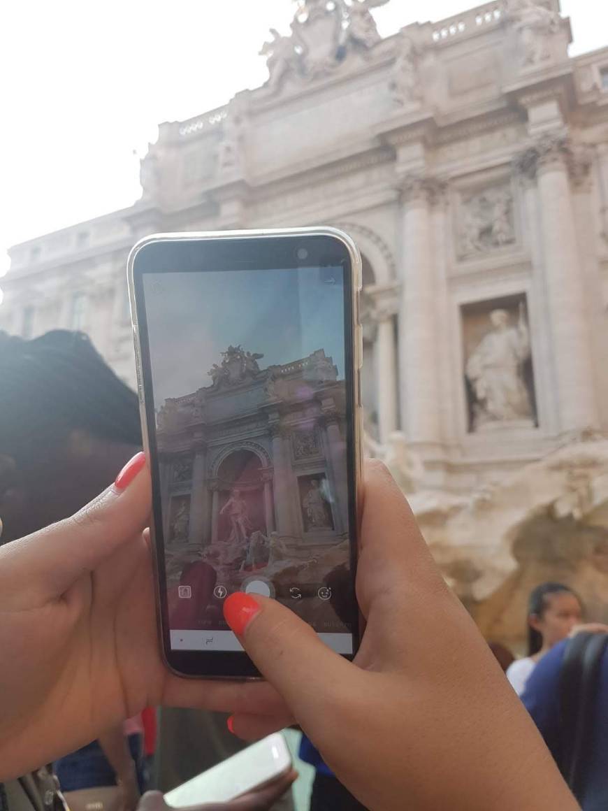 Lugar Fontana di Trevi