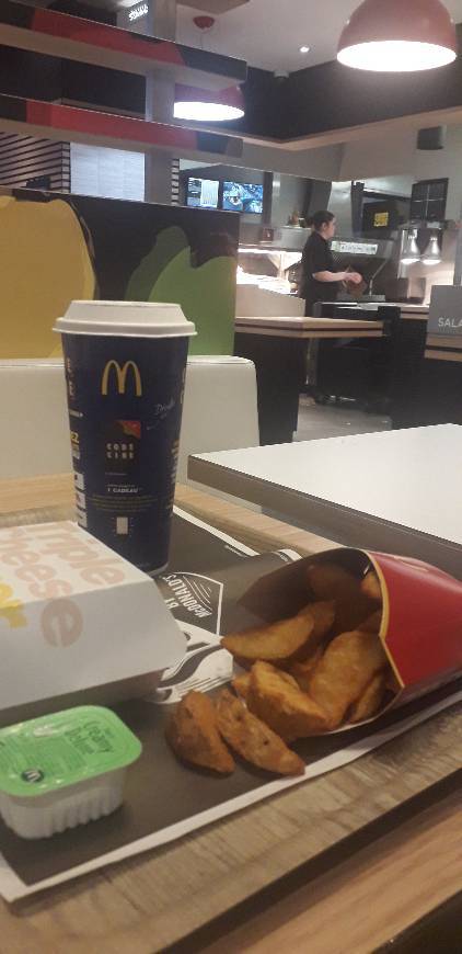 Restaurantes McDonald's La Souterraine