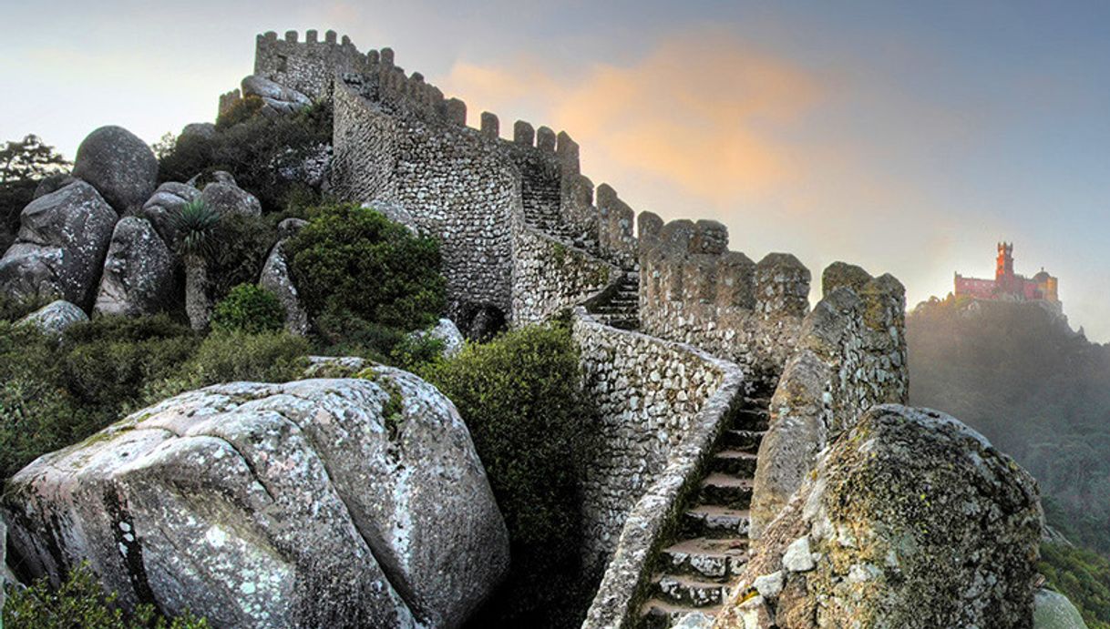 Place Castelo dos Mouros