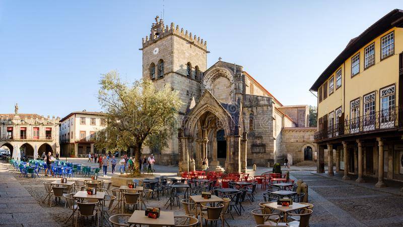 Lugar Largo da Oliveira