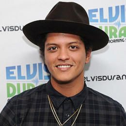 Bruno Mars - Wikipedia