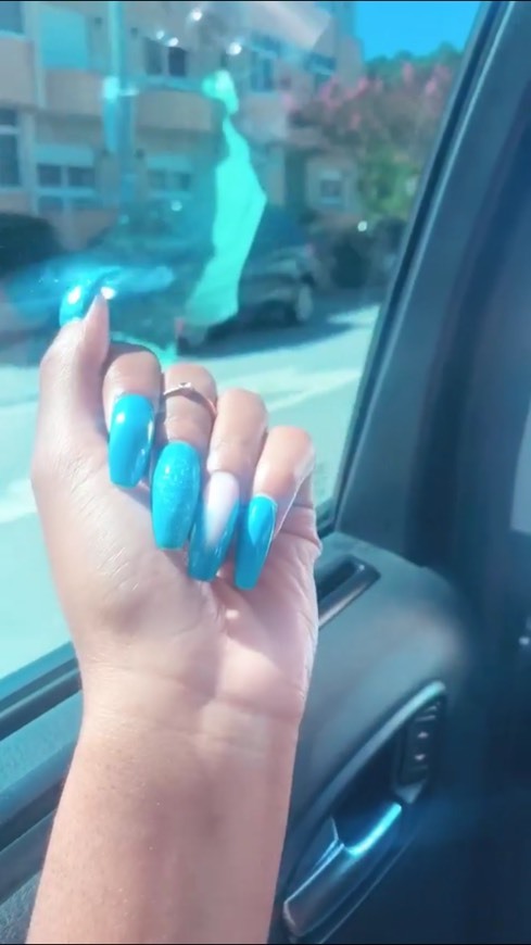 Moda Turquoise nails 🤍