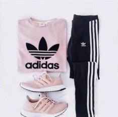 Social Adidas
