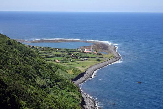 Lagoa da Fajã de Santo Cristo