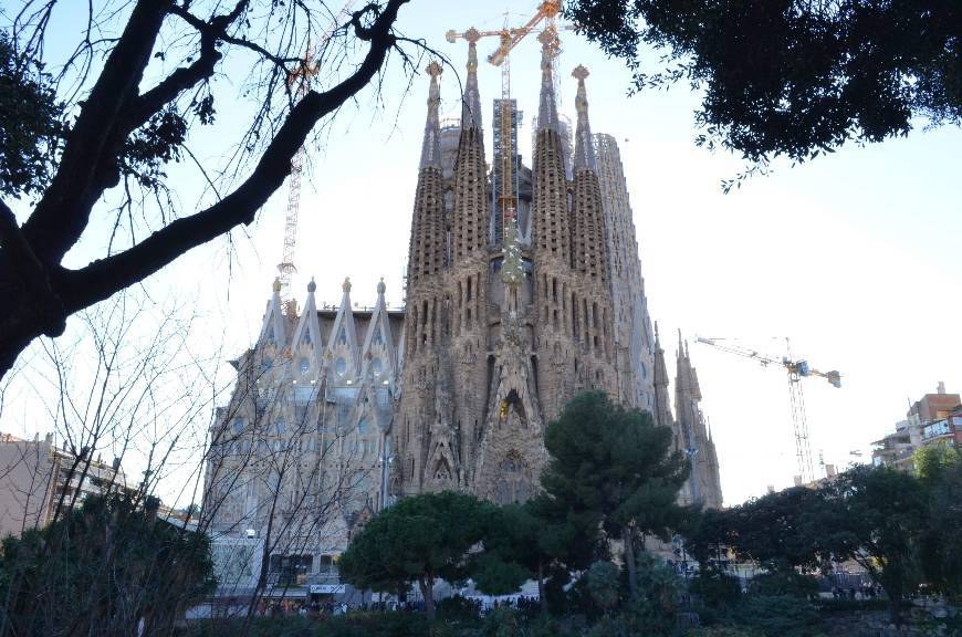 Lugar Basílica Sagrada Familia