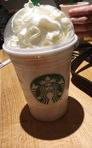 Starbucks Amsterdam Damrak