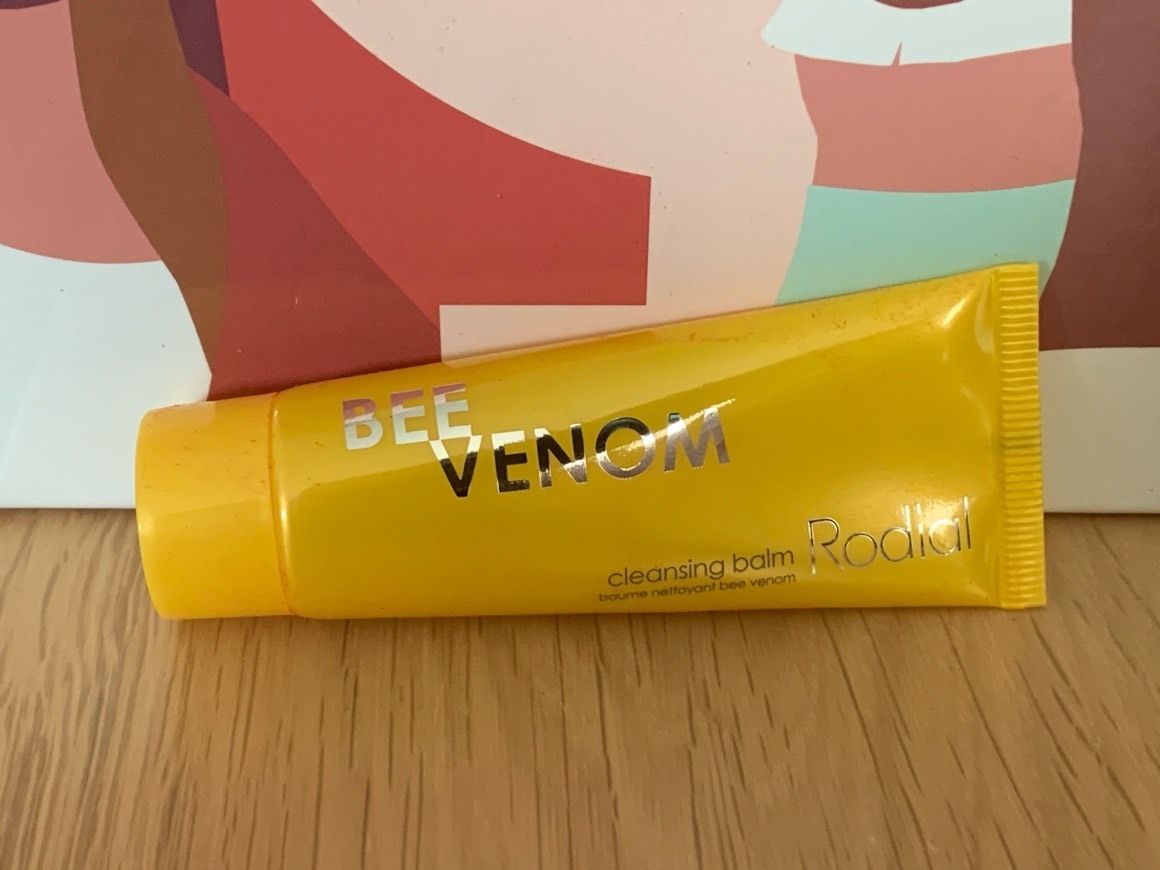 Producto Rodial Bee Venom cleansing balm