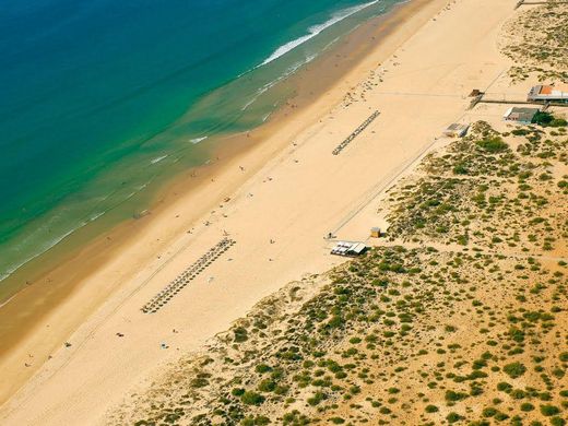 Praia de Manta Rota Oeste