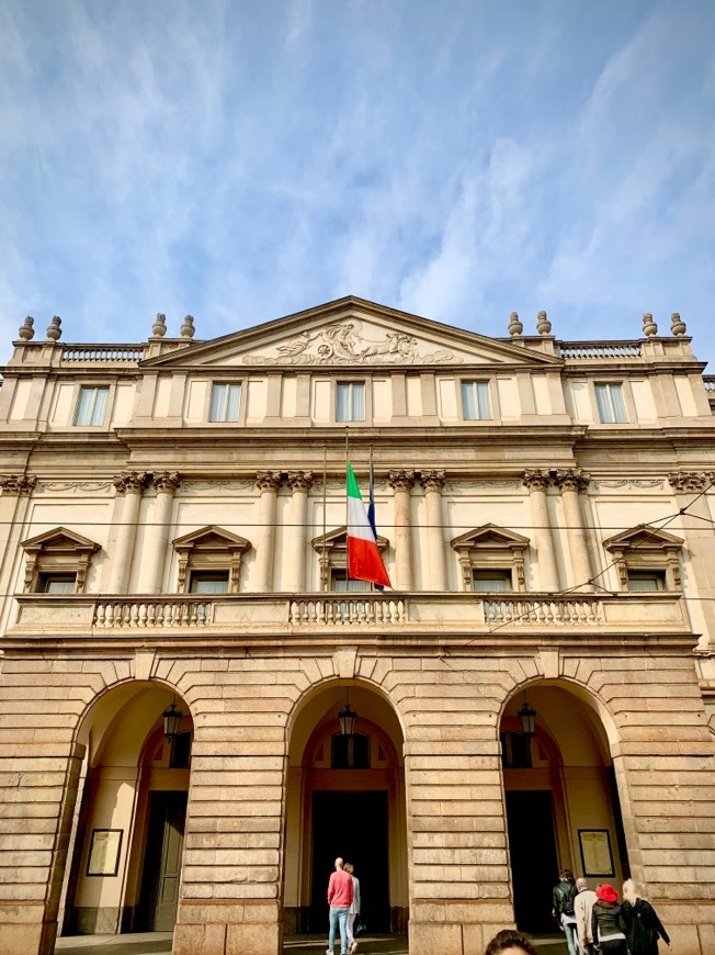 Place Teatro alla Scala