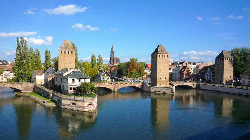 Lugar Ponts Couverts