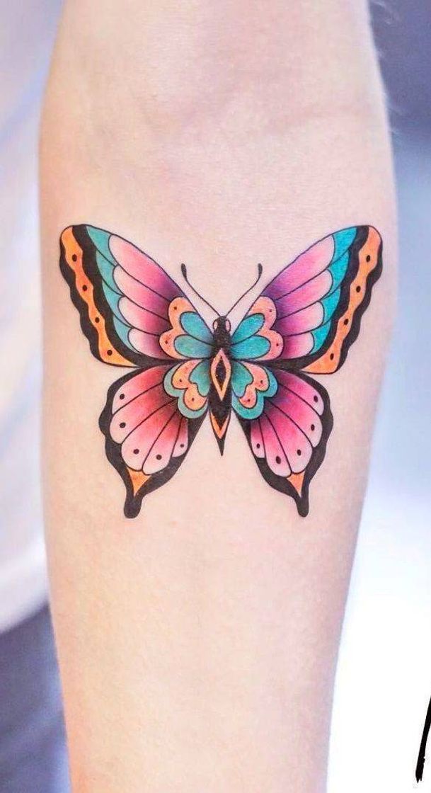 Moda Tatuagem feminina Borboleta 🦋