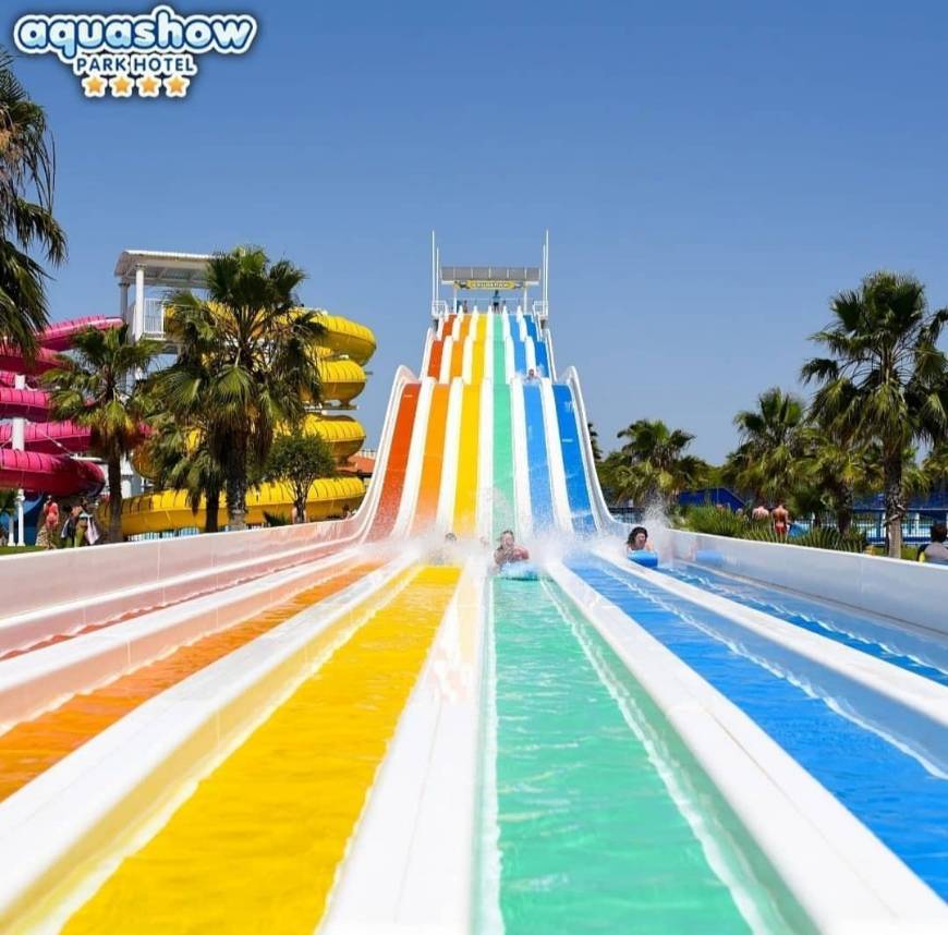 Lugar Aquashow Park - Water Park