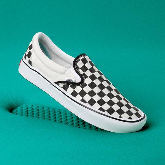 vans classic slip on