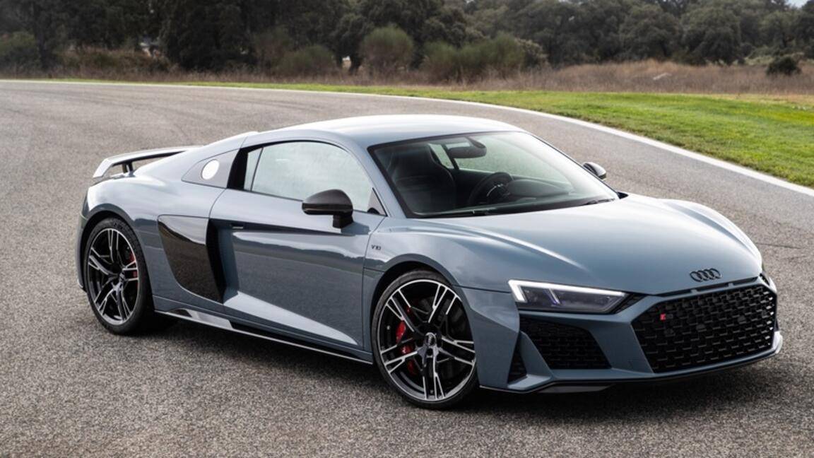 Social Audi R8
