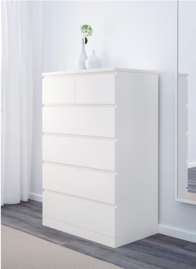 Producto IKEA cómoda MALM